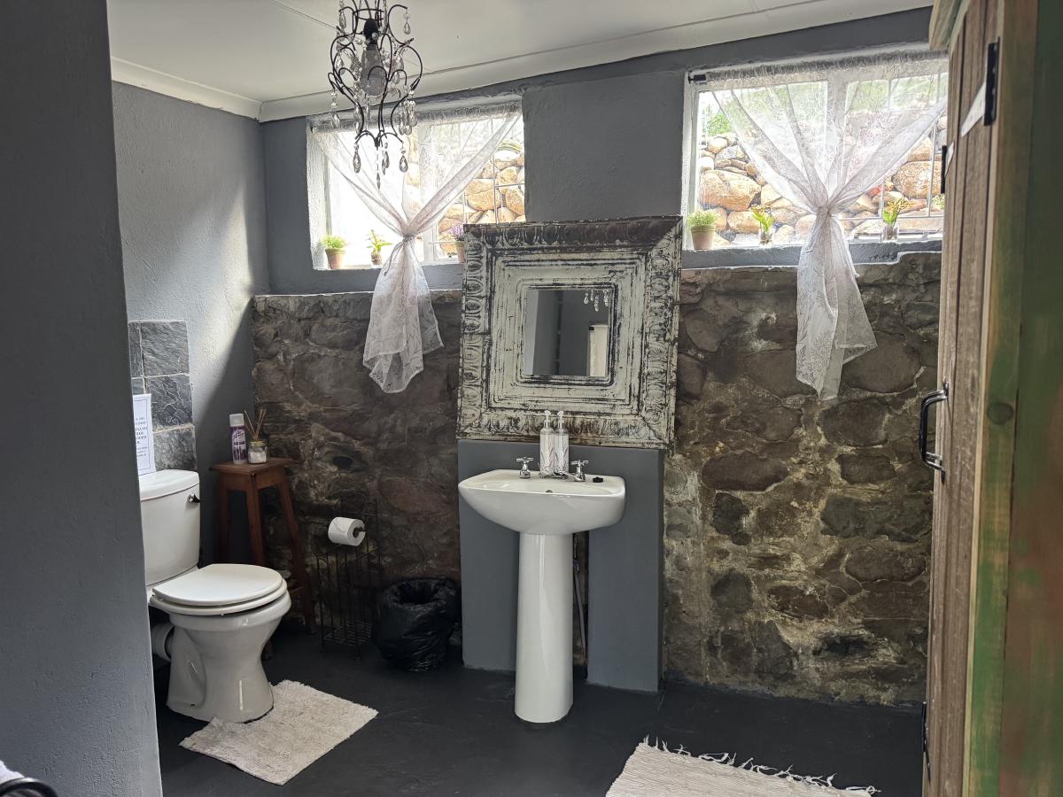 Karoo & Ko Unit 3: Old Stable "Glamping" photo