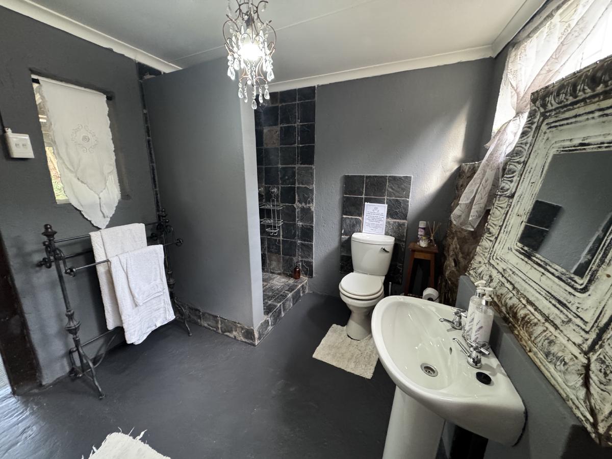 Karoo & Ko Unit 3: Old Stable "Glamping" photo